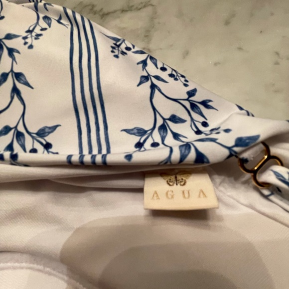 Agua Bendita Grosellas Swimsuit - Picture 7 of 8